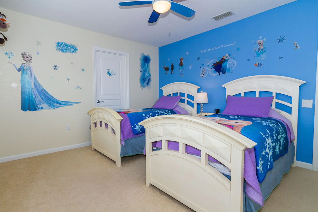 9 Of The Best Frozen-Themed Rentals In The US
9. Luxury 5-Star Vacation Villa
Location: Kissimmee, Florida