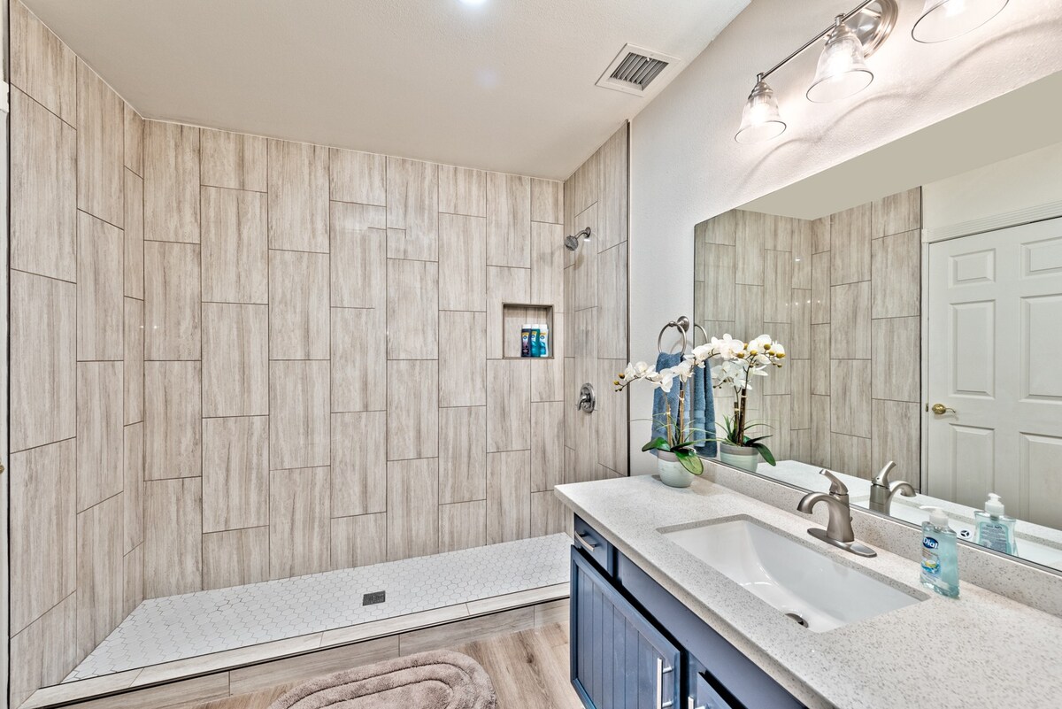 Bathrooms are fully equipped with all necessities.