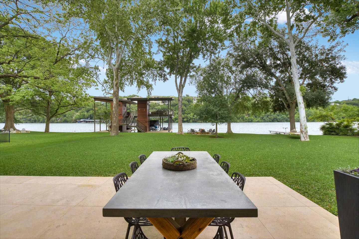 Enjoy al fresco dining and lounging in the outdoor area.