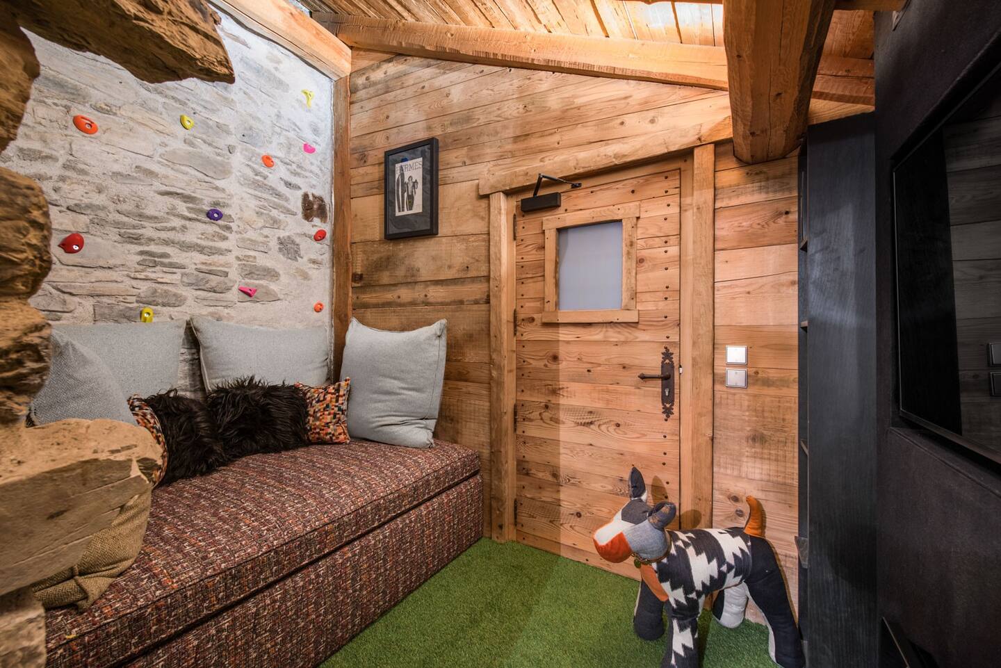 Playful small living room featuring kids' accessories for a family-friendly space.