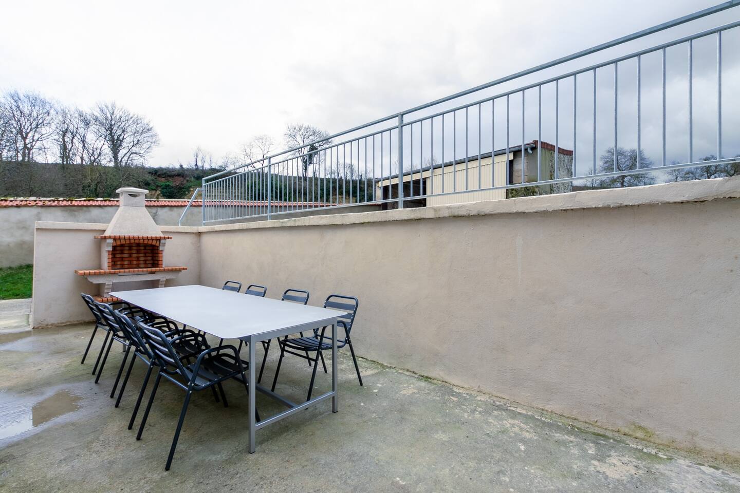 Outdoor open dining area
