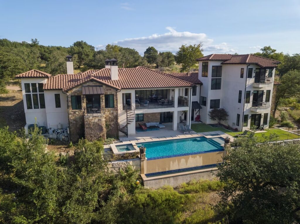 Biggest Pet-Friendly Airbnb Home